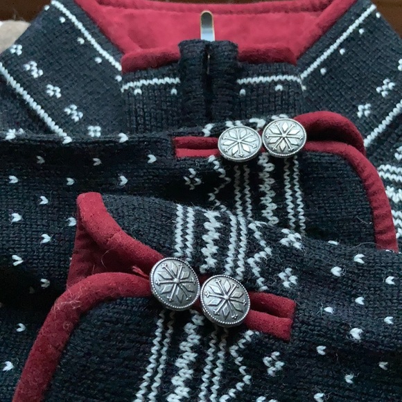 Dale of Norway Sweater - Picture 5 of 7